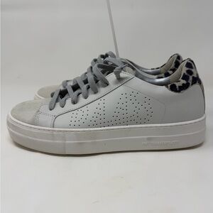 Make an offer on this premium Stylish Gray and White Women's Sneakers